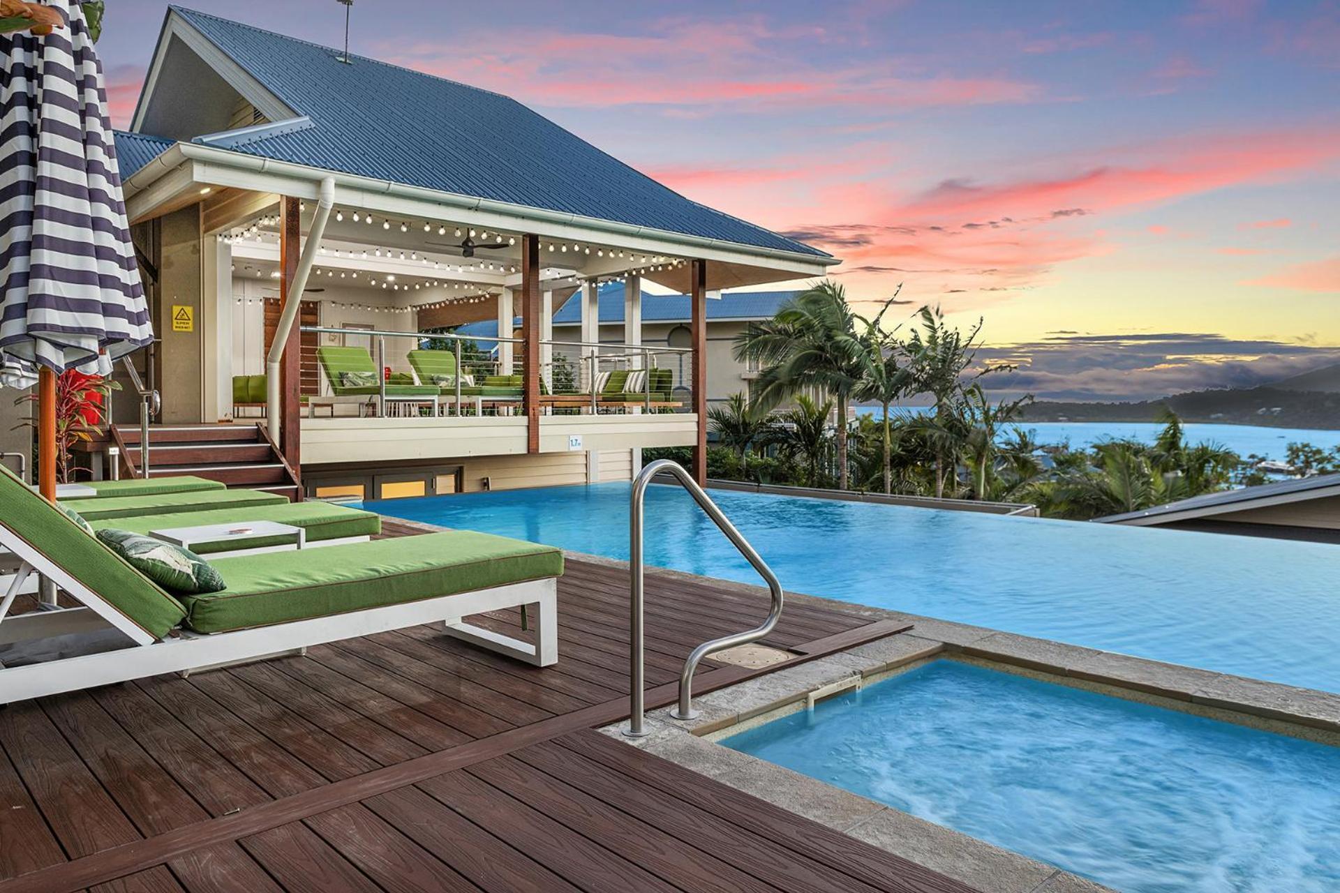 Club Wyndham Airlie Beach Exteriör bild